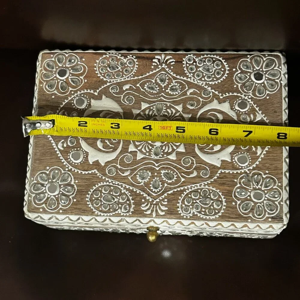 NWT Vintage Wooden Hand Carved Ornate Indian Keepsake Box
